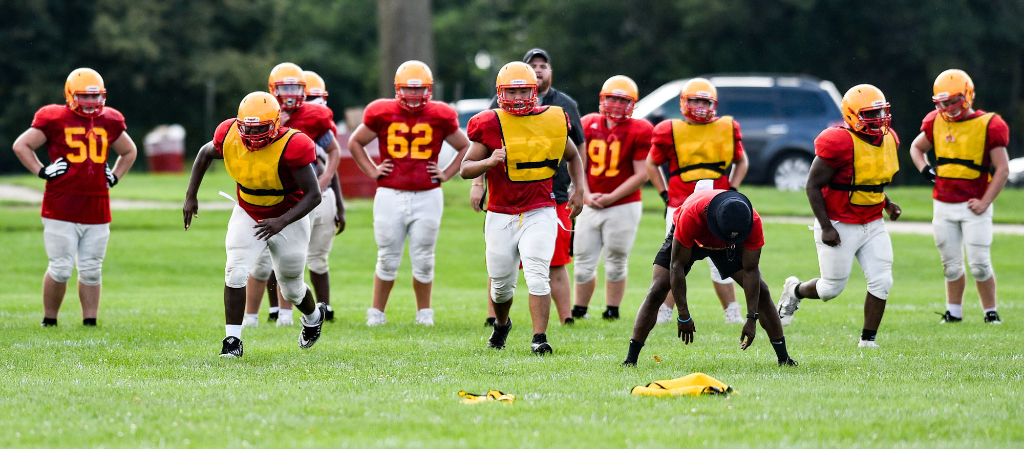 081919-mda-spt-rocky-football-112a.JPG
